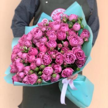 Букет из кустовых розовых роз № - 189567