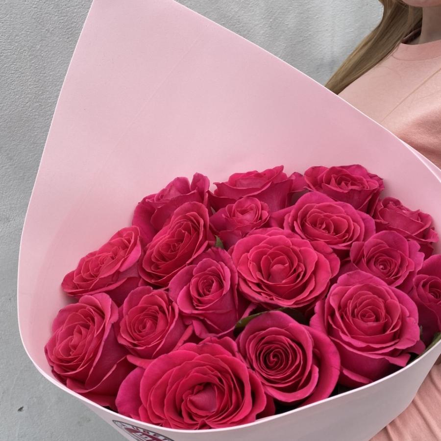 Букеты из розовых роз 70 см (Эквадор) артикул букета: 202488