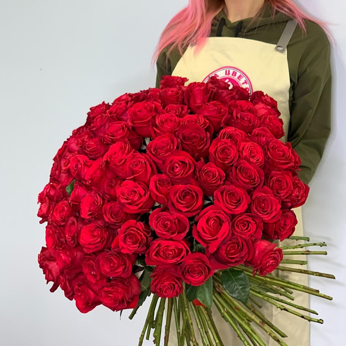 Букеты из красных роз 40 см (Эквадор) код товара  203196