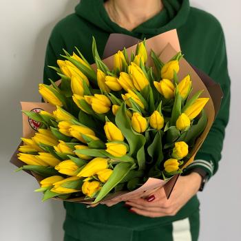 Тюльпаны желтые 51 шт (№: 150096)